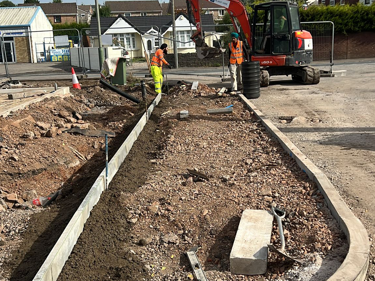 mrg duckting kerb laying h web